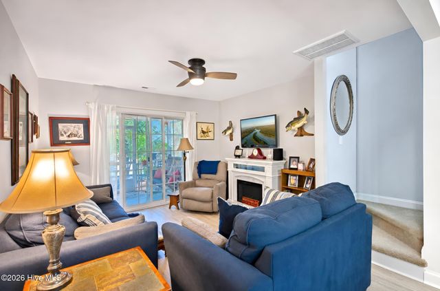 9306 Long Putt Court, Wilmington, NC 28412