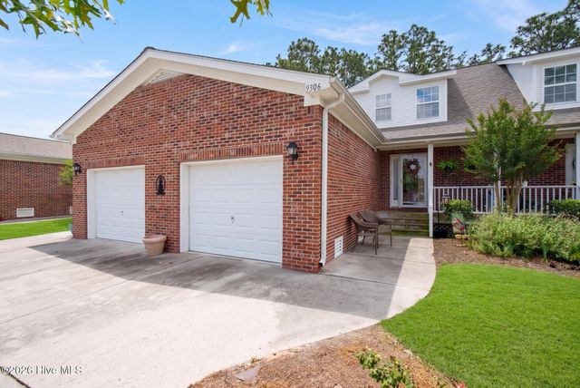 9306 Long Putt Court, Wilmington, NC 28412