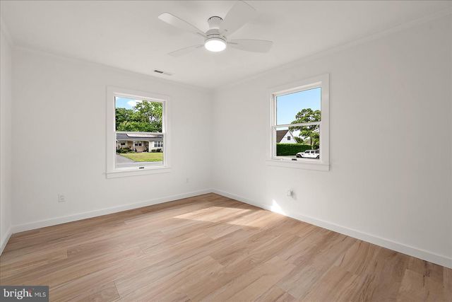 100 ESHAM AVE, Berlin, MD 21811