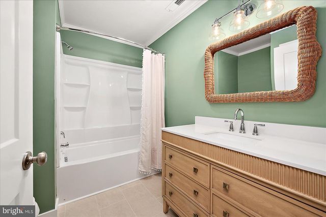 100 ESHAM AVE, Berlin, MD 21811