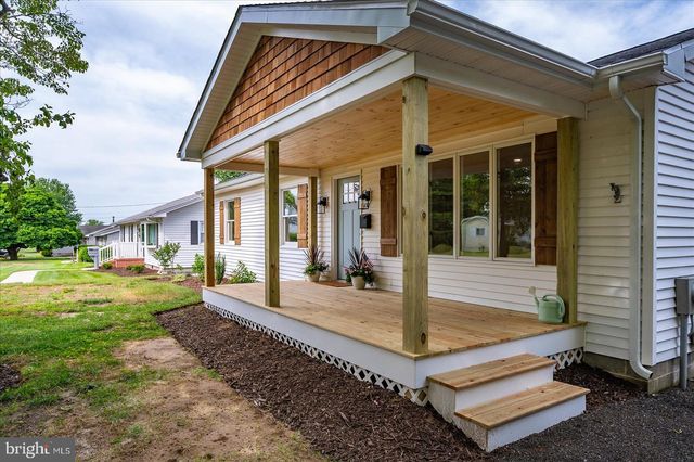 100 ESHAM AVE, Berlin, MD 21811
