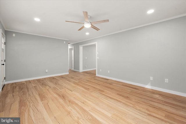 100 ESHAM AVE, Berlin, MD 21811