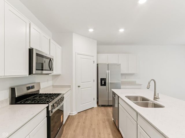 3915 Donaldson Creek Court, Clayton, IN 46118