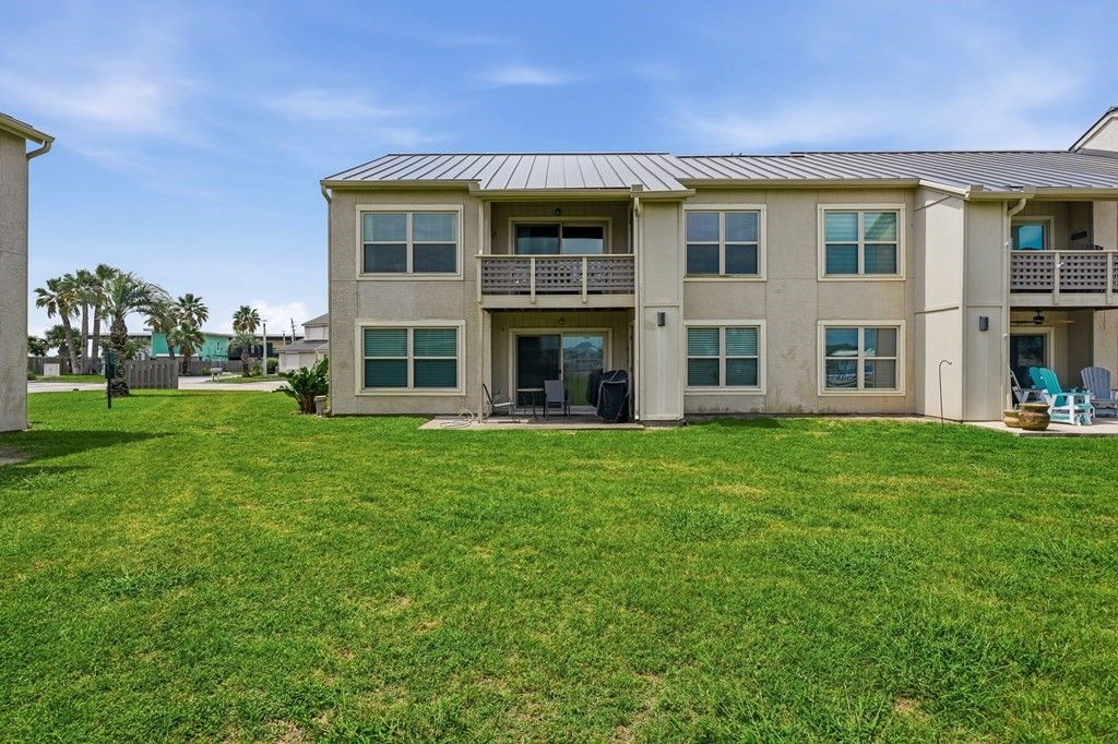 2412 Bayhouse Dr 2412, Rockport, TX 78382 — photo 2