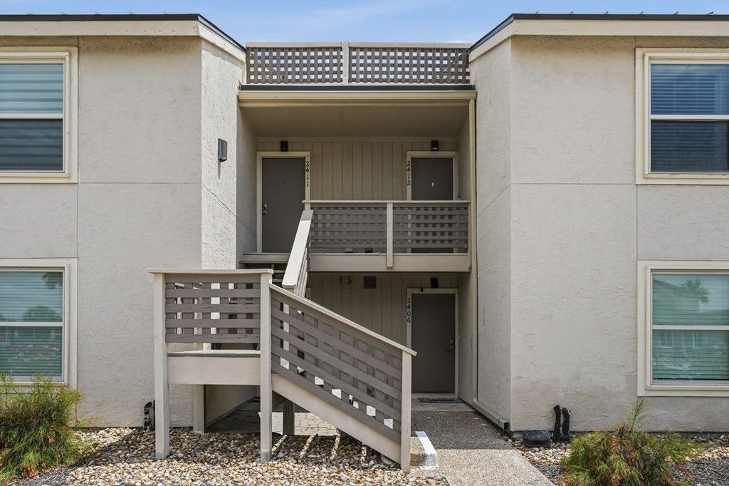 2412 Bayhouse Dr 2412, Rockport, TX 78382 — photo 5