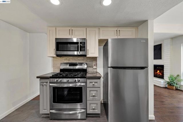 34246 Arizona St 20, Union City, CA 94587