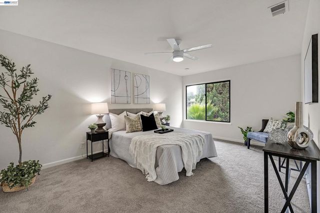 34246 Arizona St 20, Union City, CA 94587