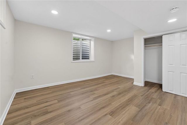 1720 S Ellison Way, Independence, MO 64050