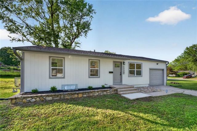 1720 S Ellison Way, Independence, MO 64050