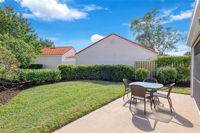 714 Reef Point CIR, Naples, FL 34108