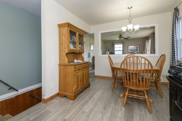 S71W23350 National AVENUE, Big Bend, WI 53103