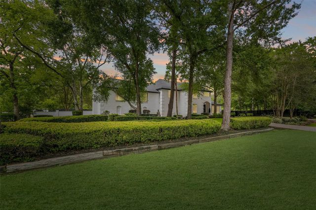 1922 Grand Valley Drive, Houston, TX 77090