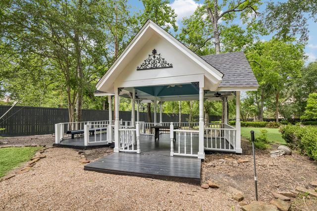 1922 Grand Valley Drive, Houston, TX 77090