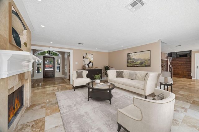 1922 Grand Valley Drive, Houston, TX 77090