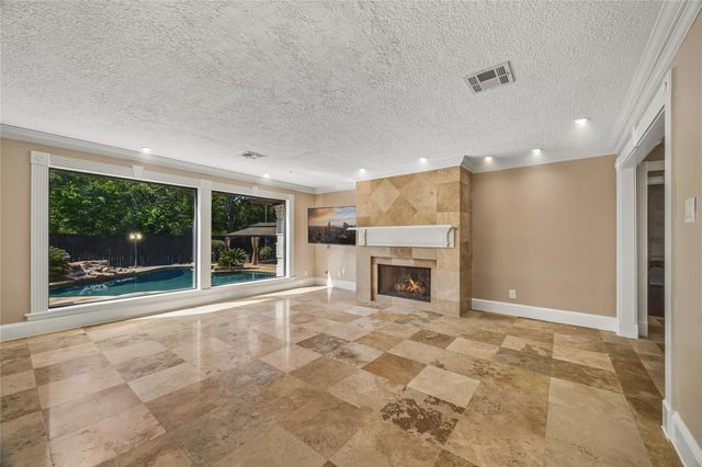 1922 Grand Valley Drive, Houston, TX 77090