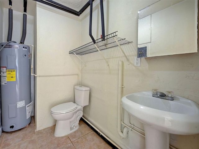 8215 AGRESS AVENUE, North Port, FL 34287