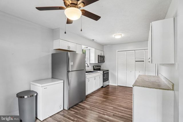 345 LAUREL DR, Lusby, MD 20657