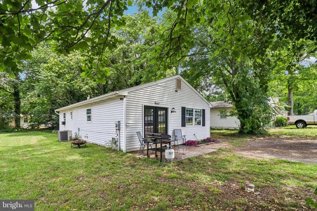 345 LAUREL DR, Lusby, MD 20657