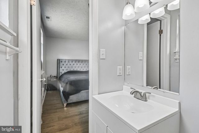 345 LAUREL DR, Lusby, MD 20657