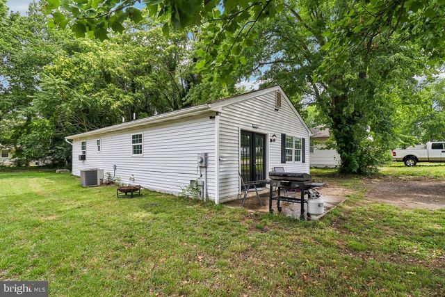 345 LAUREL DR, Lusby, MD 20657