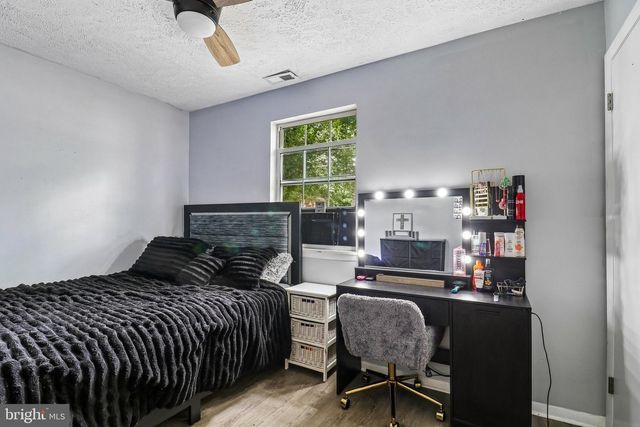 345 LAUREL DR, Lusby, MD 20657
