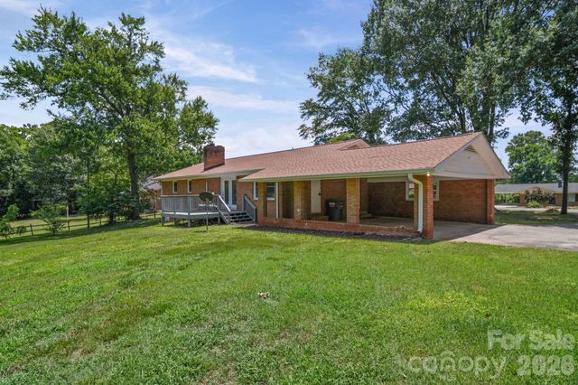525 Julia Avenue, Belmont, NC 28012
