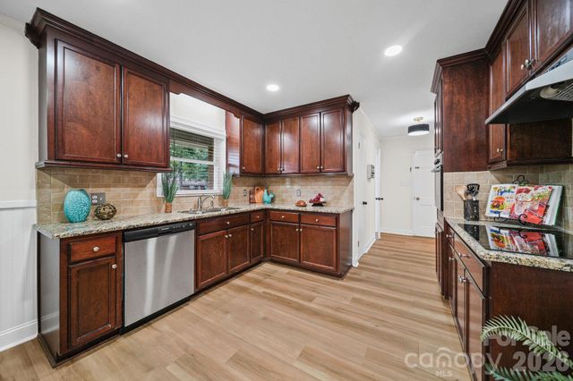 525 Julia Avenue, Belmont, NC 28012