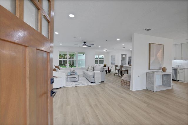 3019 Stetson Lane, Houston, TX 77043