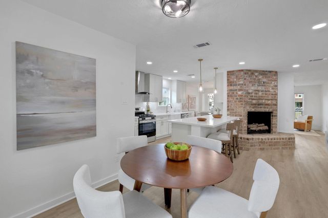 3019 Stetson Lane, Houston, TX 77043