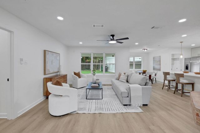 3019 Stetson Lane, Houston, TX 77043