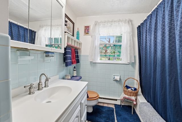 63 Laurence Drive, West Springfield, MA 01089