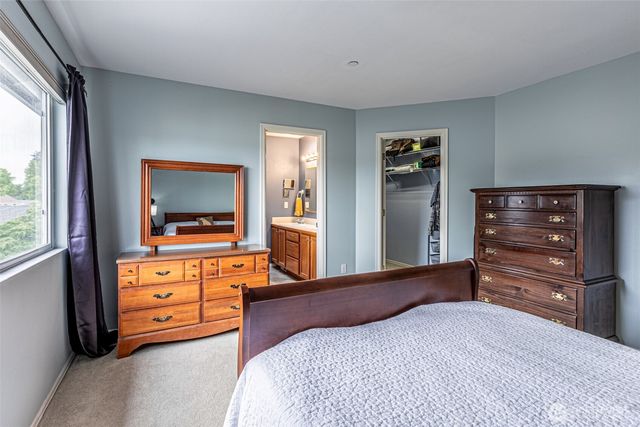 1985 Palisade Boulevard E, Dupont, WA 98327