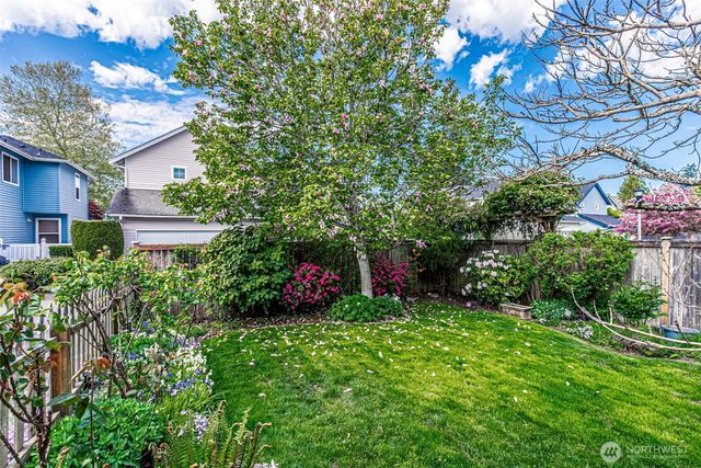 1985 Palisade Boulevard E, Dupont, WA 98327