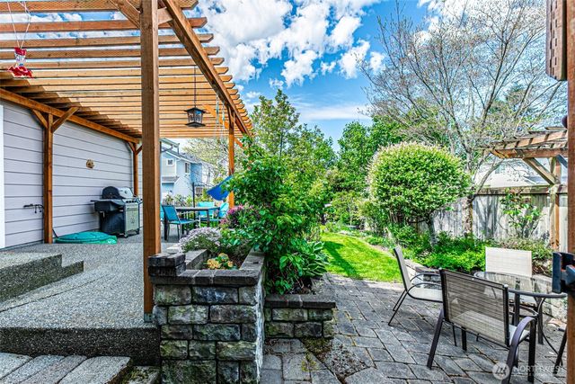 1985 Palisade Boulevard E, Dupont, WA 98327