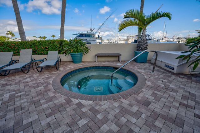 108 Lakeshore Drive 1441, North Palm Beach, FL 33408