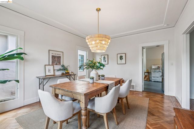 5108 Coronado Ave, Oakland, CA 94618