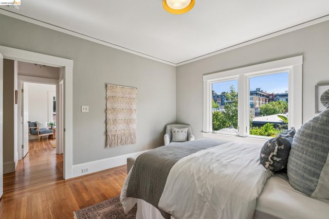 5108 Coronado Ave, Oakland, CA 94618