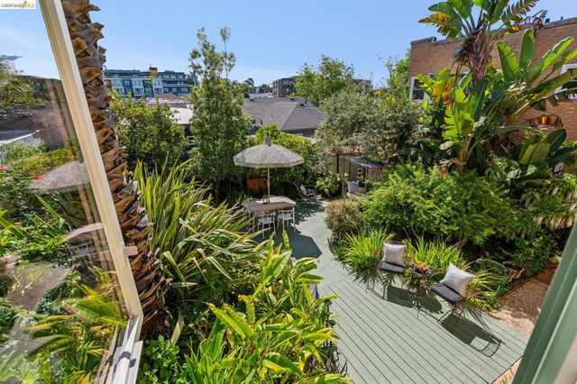 5108 Coronado Ave, Oakland, CA 94618