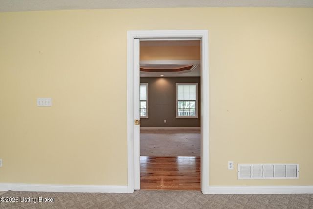 419 Deer Lake Rd, Elizabethtown, KY 42701