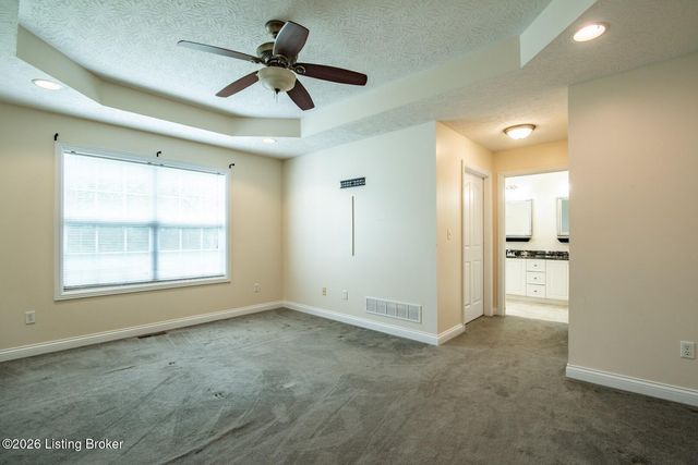 419 Deer Lake Rd, Elizabethtown, KY 42701