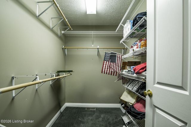 419 Deer Lake Rd, Elizabethtown, KY 42701