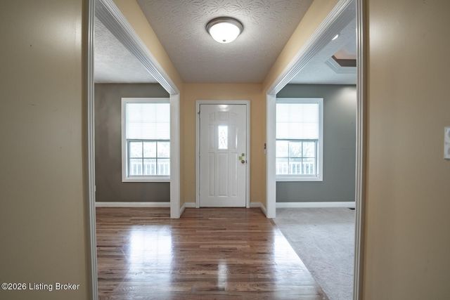 419 Deer Lake Rd, Elizabethtown, KY 42701