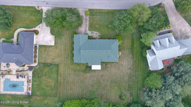 419 Deer Lake Rd, Elizabethtown, KY 42701