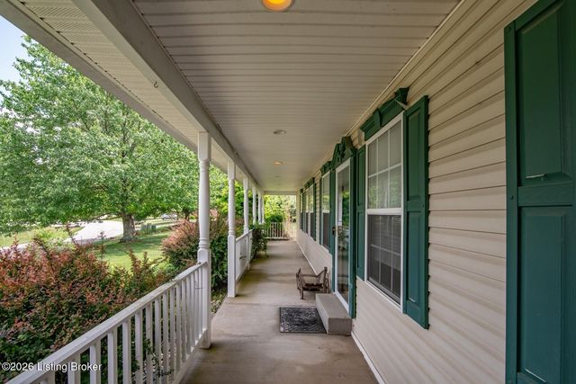 419 Deer Lake Rd, Elizabethtown, KY 42701