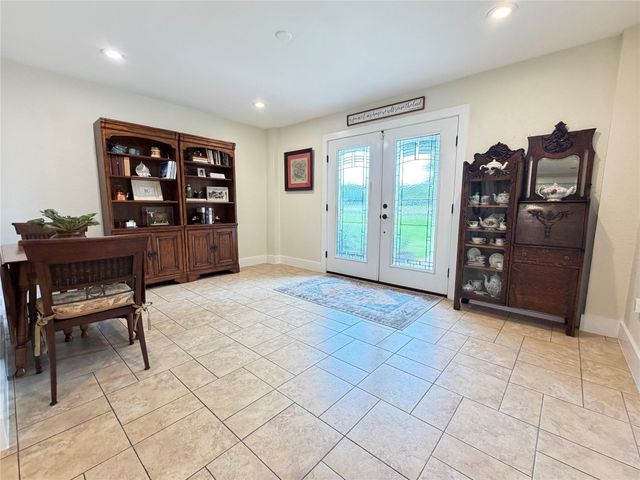 1300 Brushy Bend DR, Round Rock, TX 78681