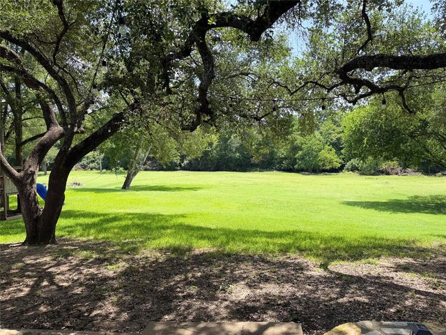 1300 Brushy Bend DR, Round Rock, TX 78681