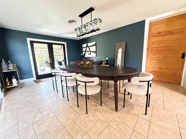 1300 Brushy Bend DR, Round Rock, TX 78681
