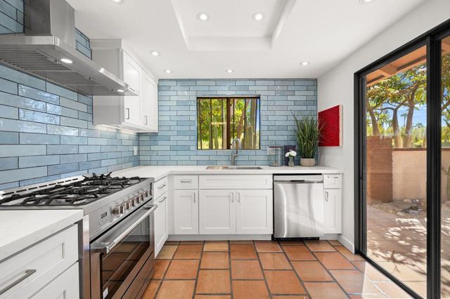 48435 Alamo Drive, Palm Desert, CA 92260
