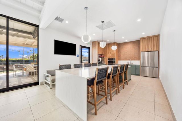 48435 Alamo Drive, Palm Desert, CA 92260