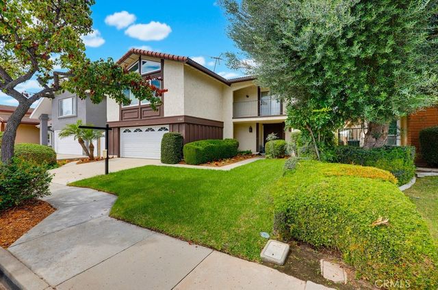 11389 Providencia, Cypress, CA 90630